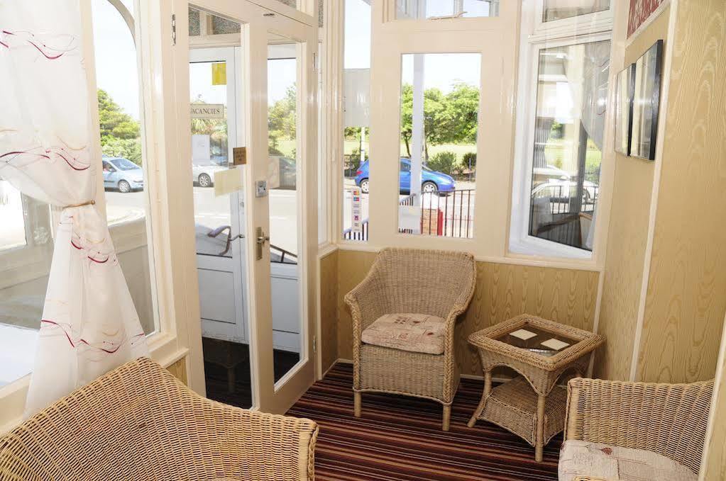 Devonia Express Hotel Eastbourne Exterior photo